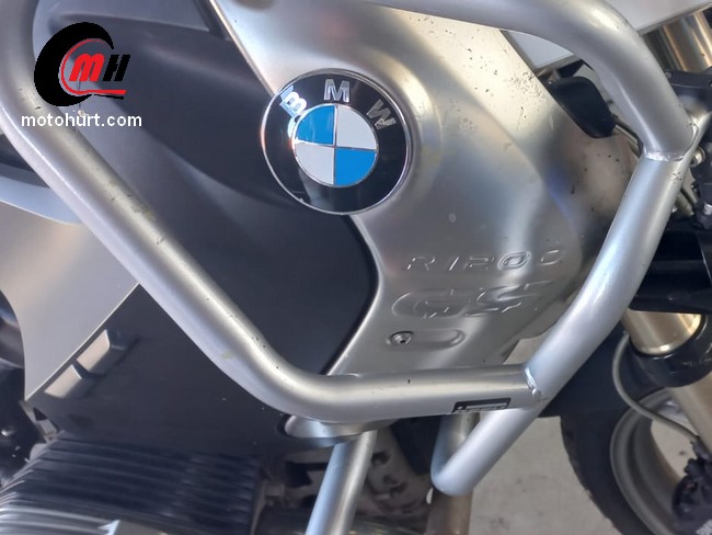 Zakup nowej opony motocyklowej i wymiana BMW GS - Warszawa