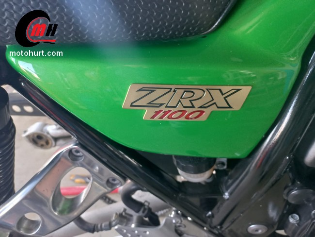 Tylna opona motocyklowa Kawasaki ZRX 1100